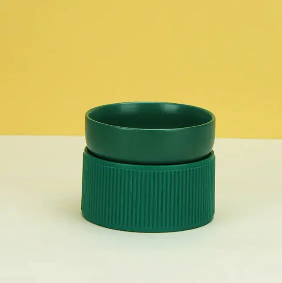 Katteskål i keramikk