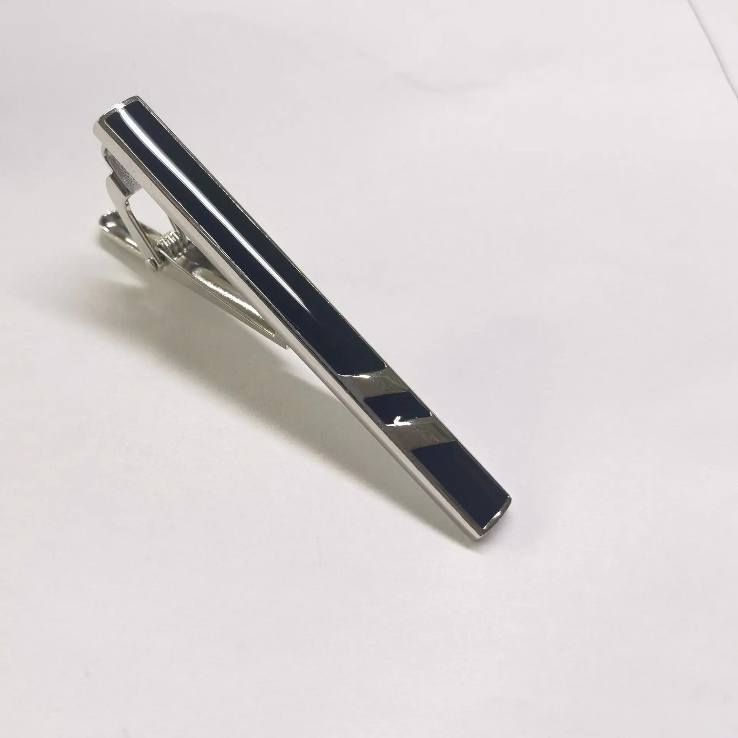 Stilige slipsnåler for Menn